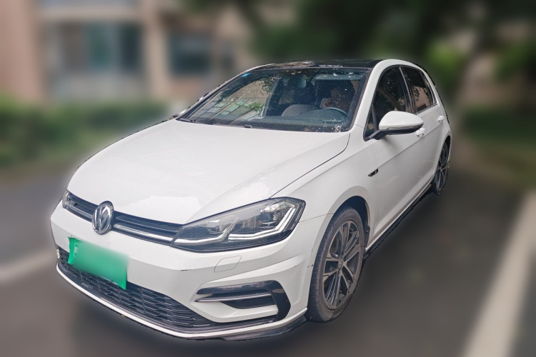 Volkswagen Golf 2020 #2 Volkswagen Golf 2020 car image #2