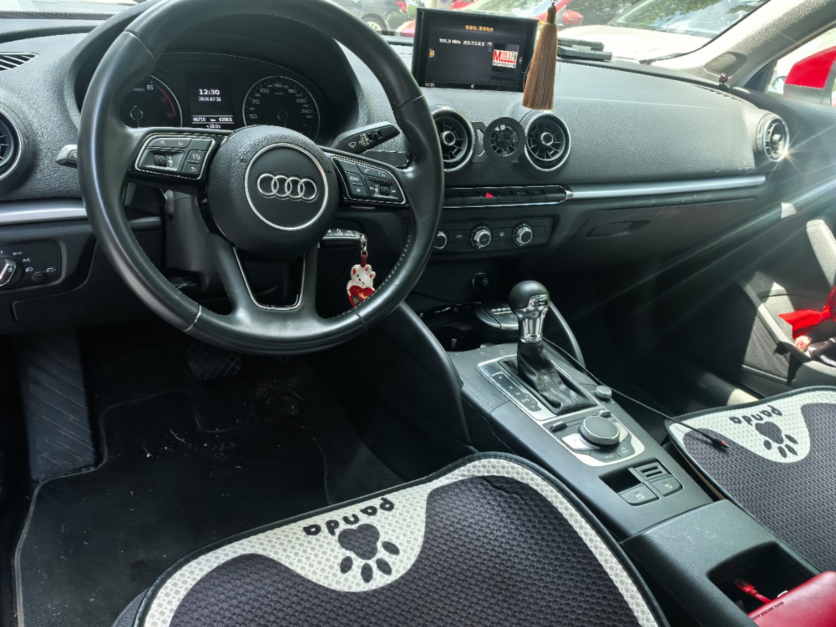 Audi A3 2019 car image #6