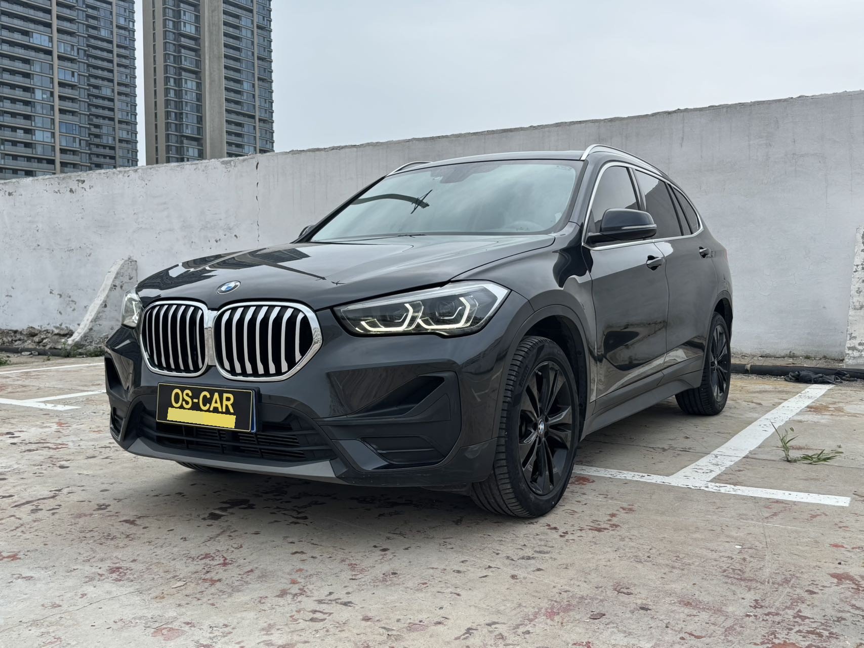 BMW X1 2021 BMW X1 2021 car image