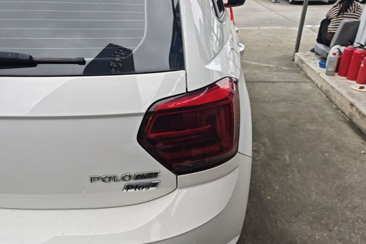 Volkswagen Polo 2020 car image #8