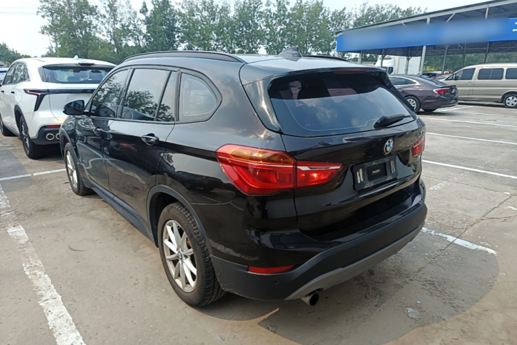 BMW X1 2017 #7 BMW X1 2017 car image #7