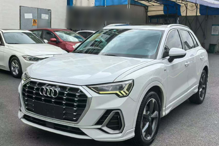 Audi Q3 2020 #2 Audi Q3 2020 car image #2