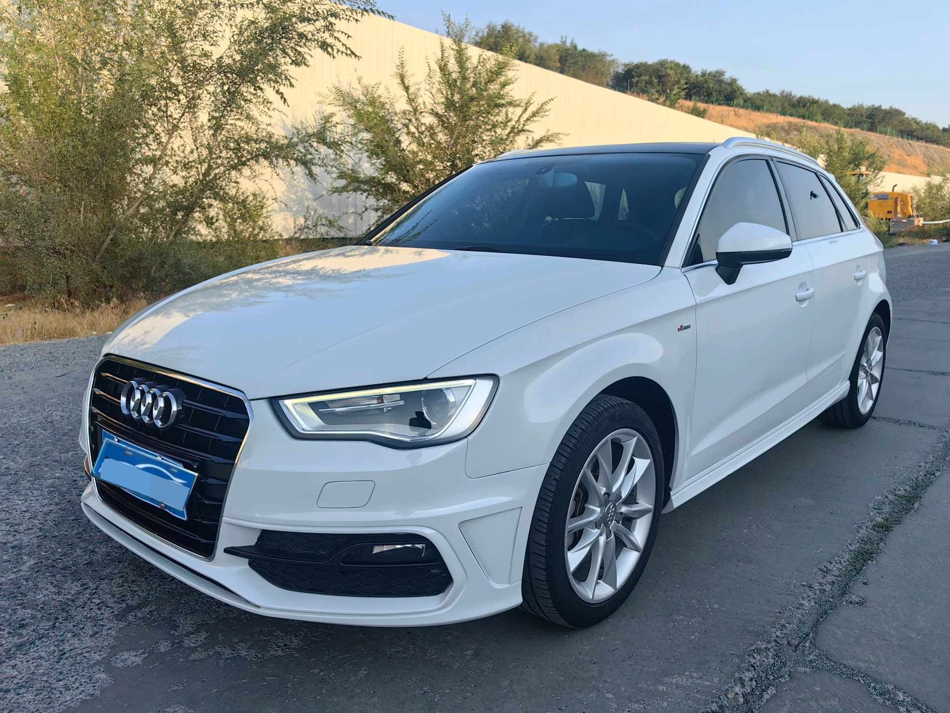 2014 2014 car image