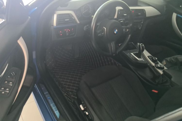 BMW 3 Series 2018 #16 BMW 3 Series 2018 car image #16