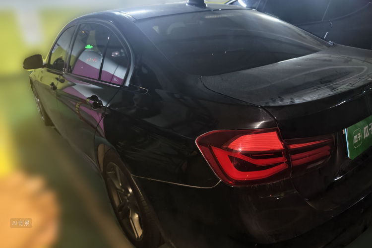 BMW 3 Series 2018 #5 BMW 3 Series 2018 car image #5