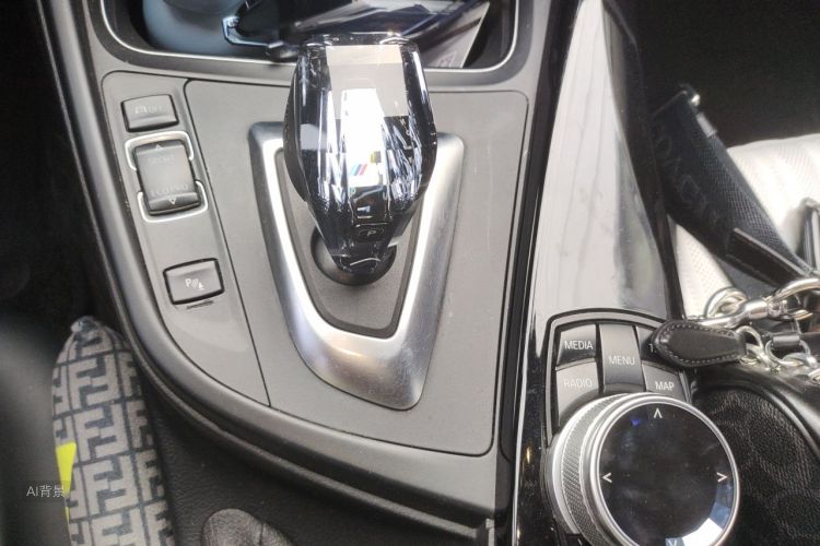 BMW 3 Series 2017 #16 BMW 3 Series 2017 car image #16