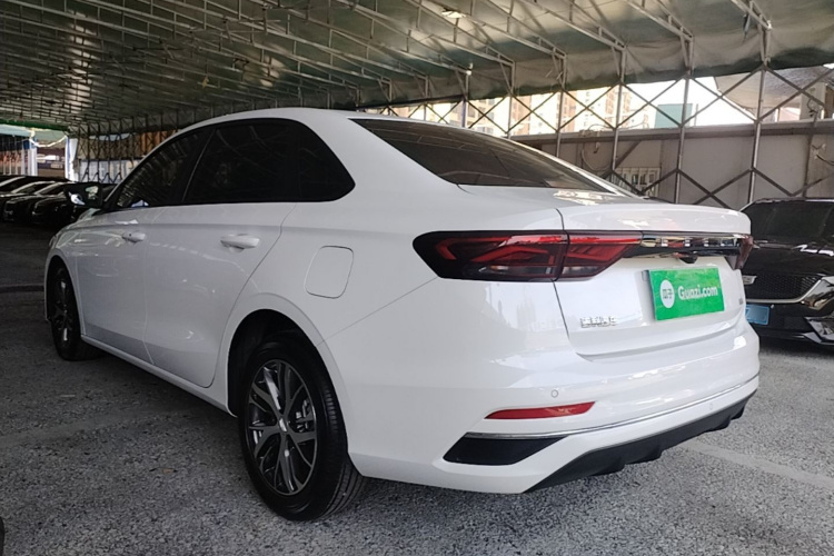 GEELY Emgrand 2025 #7 GEELY Emgrand 2025 immagine di auto #7