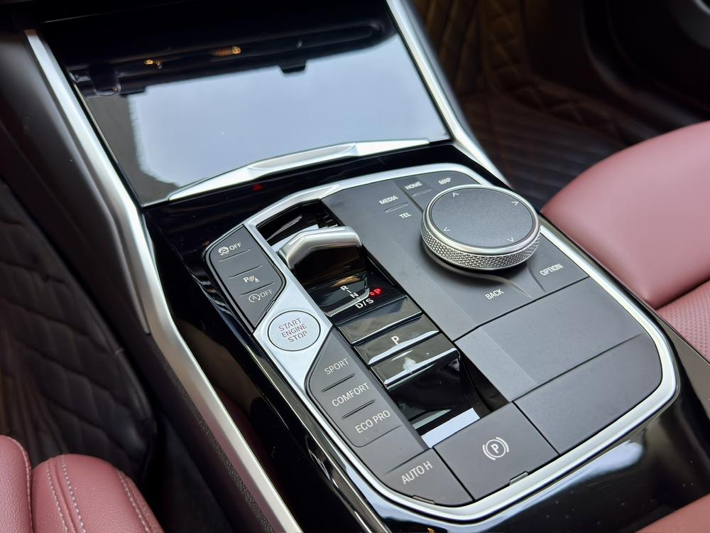 BMW 3 Series 2023 car image #10