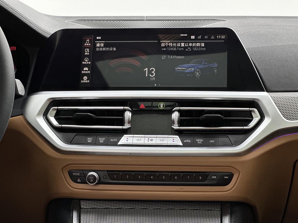 BMW 3 Series 2019 #12 BMW 3 Series 2019 car image #12
