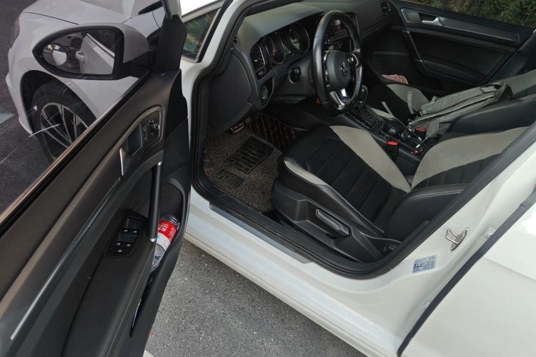 Volkswagen Golf 2017 #13 Volkswagen Golf 2017 car image #13