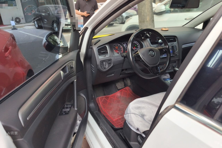 Volkswagen Golf 2015 car image #18
