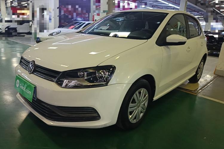 Volkswagen Polo 2017 car image #2