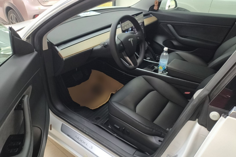 Tesla Model 3 2020 #12 Tesla Model 3 2020 car image #12
