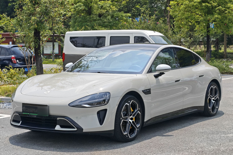 MI SU7 2024 car image #2