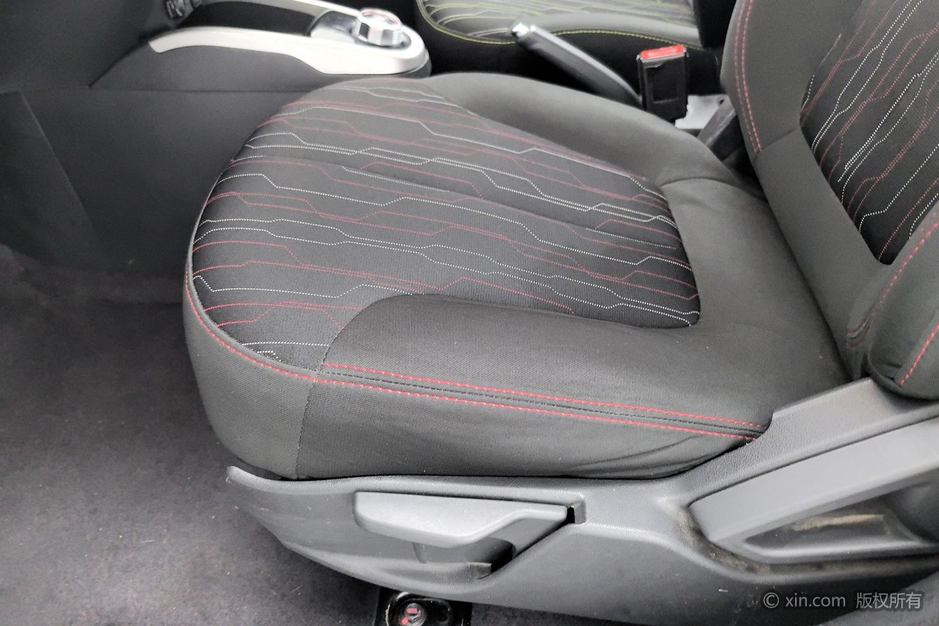 Changan BenBen E-Star 2021 #21 Changan BenBen E-Star 2021 car image #21