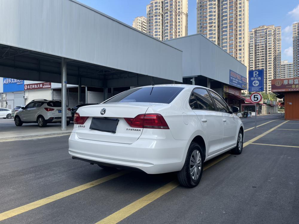 Volkswagen Santana 2018 car image #6