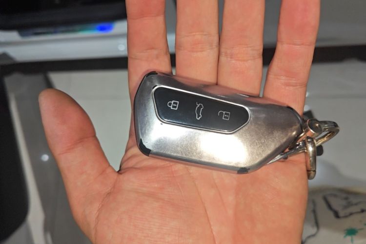 Volkswagen Golf 2025 car image #9