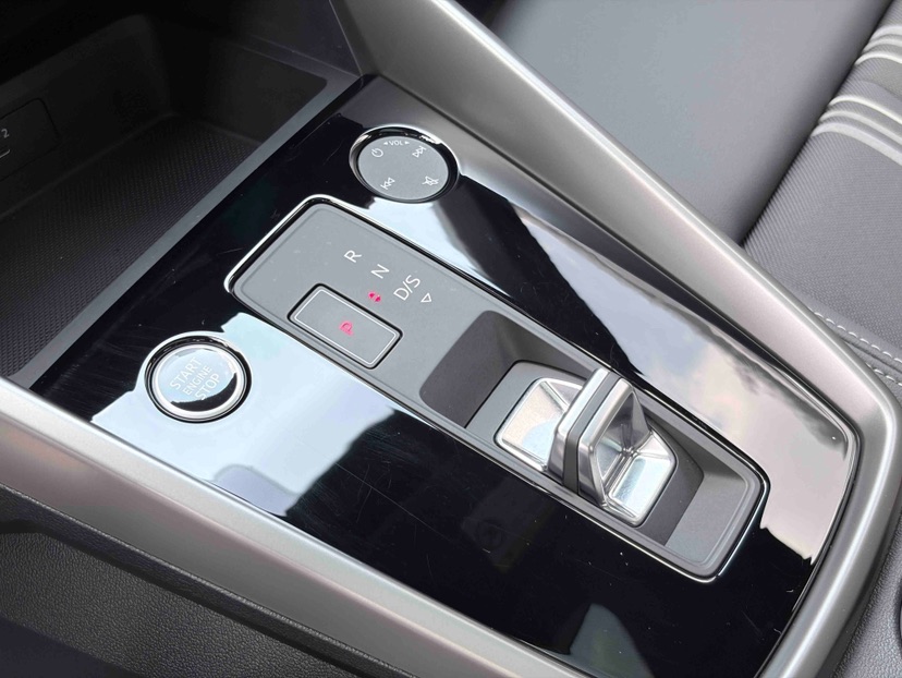 Audi A3 2024 car image #6