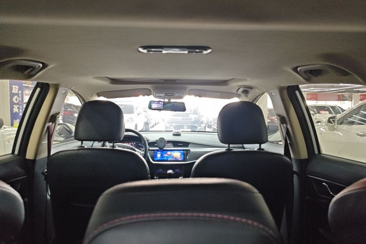 GEELY Emgrand GS 2020 #18 GEELY Emgrand GS 2020 car image #18
