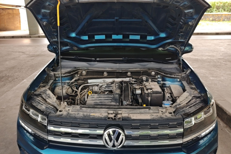 Volkswagen Tharu 2019 car image #20