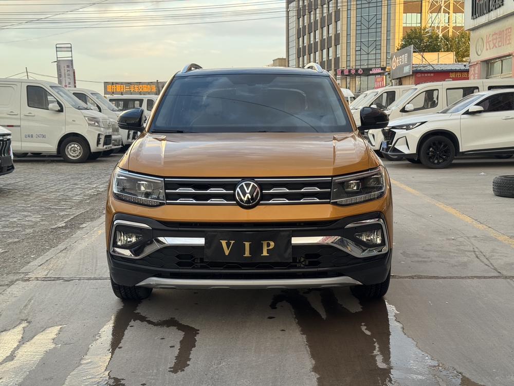 Volkswagen T-Cross 2020 #2 Volkswagen T-Cross 2020 car image #2