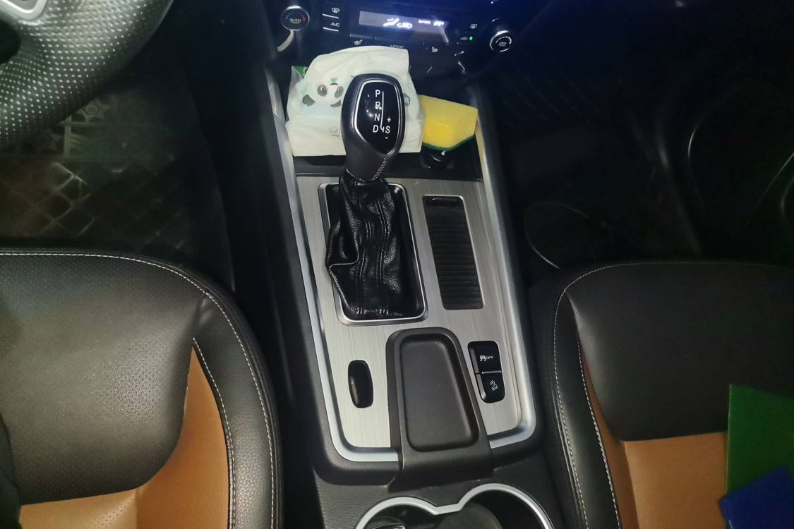 GEELY Vision X6 2017 car image #27