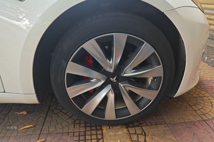 Tesla Model 3 2020 immagine di auto #9