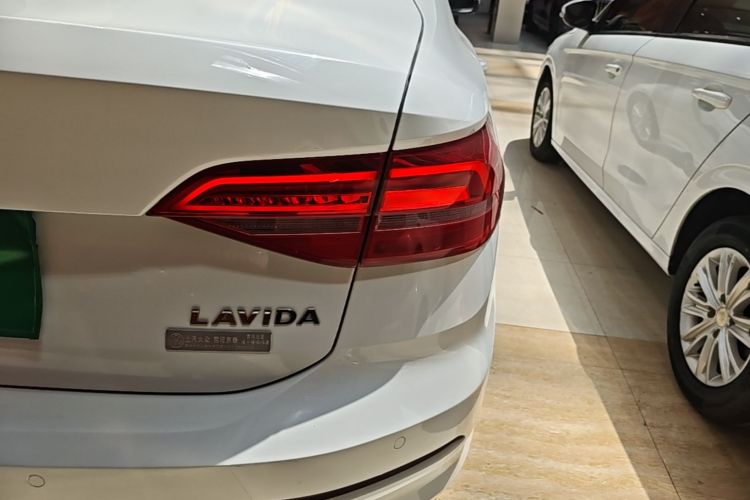 Volkswagen Lavida 2019 #8 Volkswagen Lavida 2019 car image #8