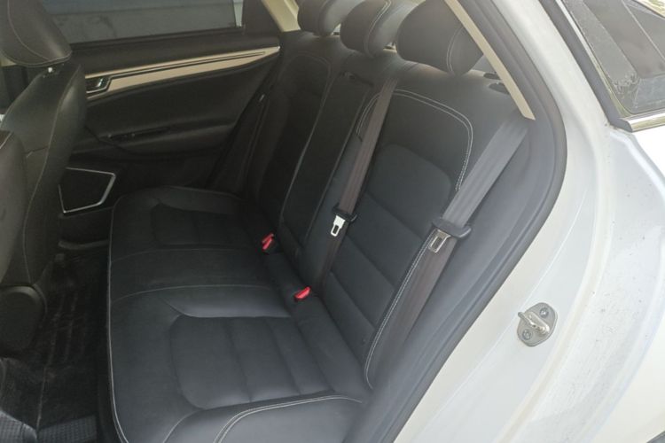 GEELY Emgrand GL 2017 car image #17