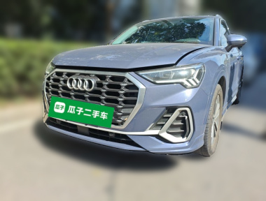 Audi Q3 2021 car image 