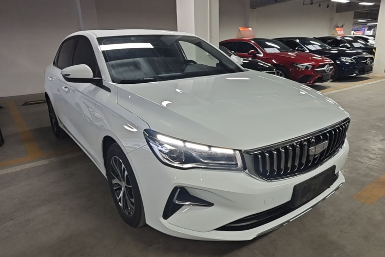 GEELY Emgrand 2025 car image #4