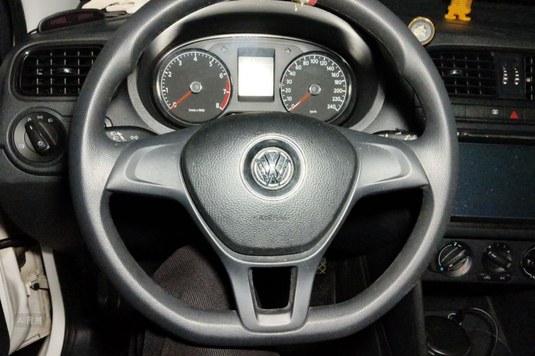 Volkswagen Polo 2014 #12 Volkswagen Polo 2014 car image #12