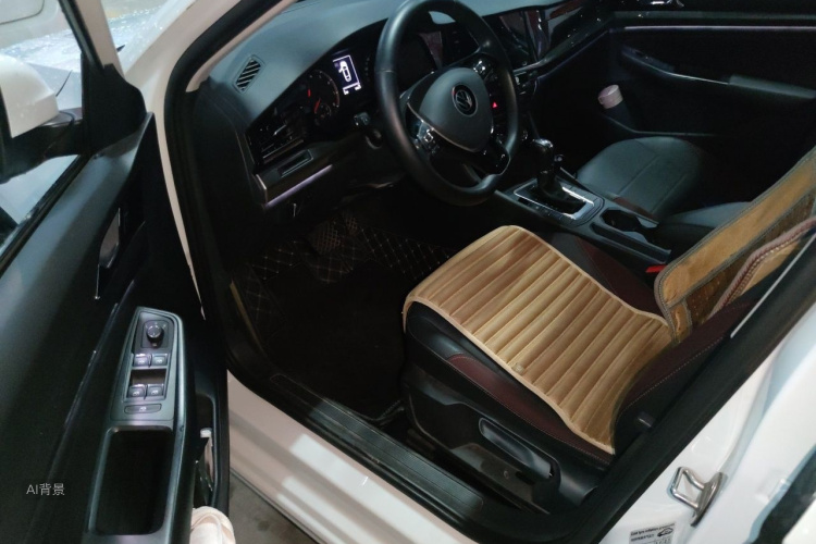 Volkswagen Bora 2022 car image #18