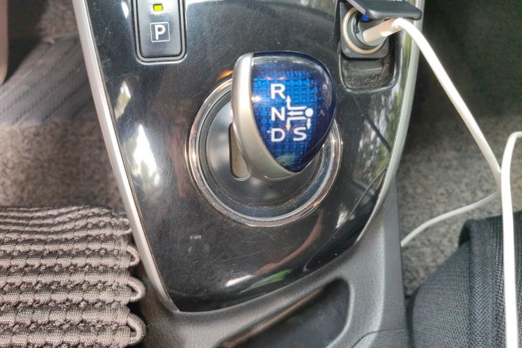 Toyota Corolla 2016 car image #16