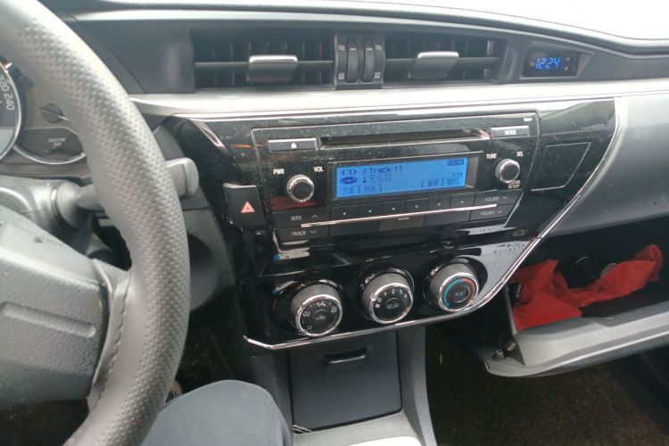 Toyota Corolla 2016 #13 Toyota Corolla 2016 car image #13