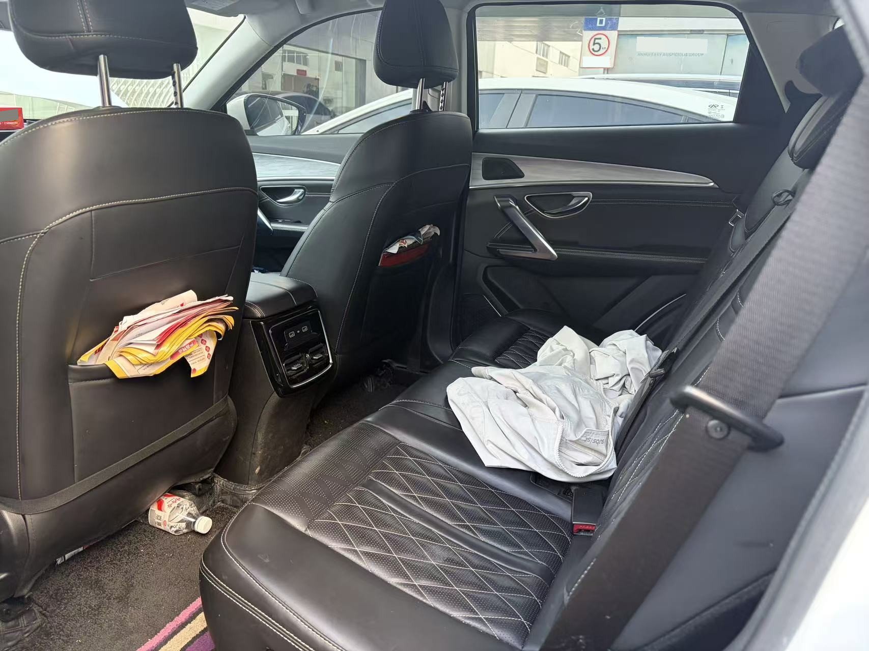 Jetour X70 PLUS 2022 car image #5