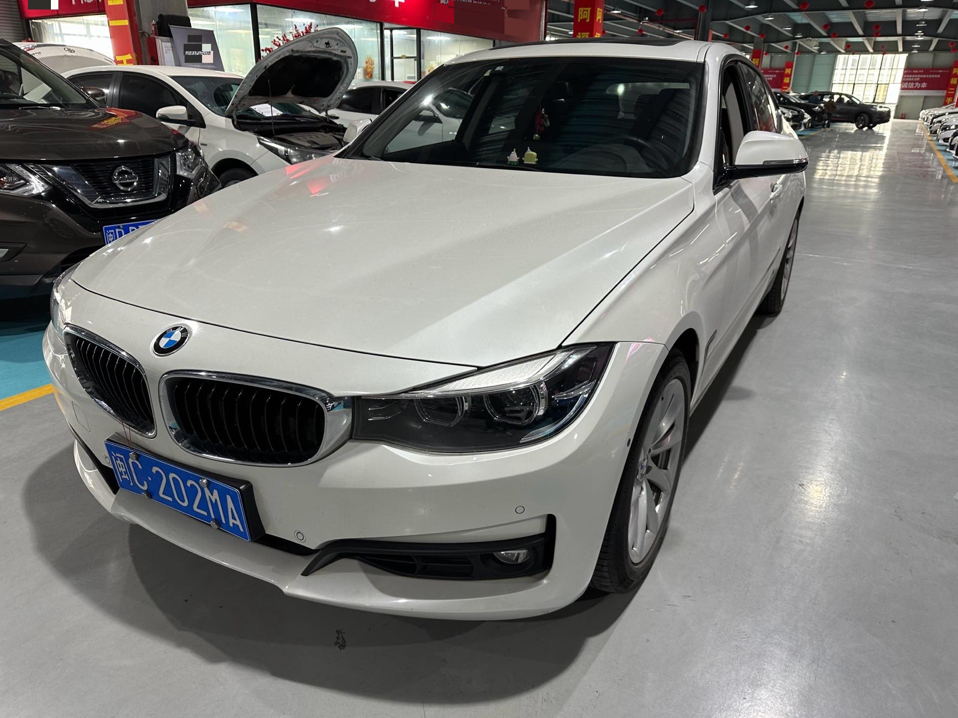 BMW 3 Series GT 2019 汽车图片 