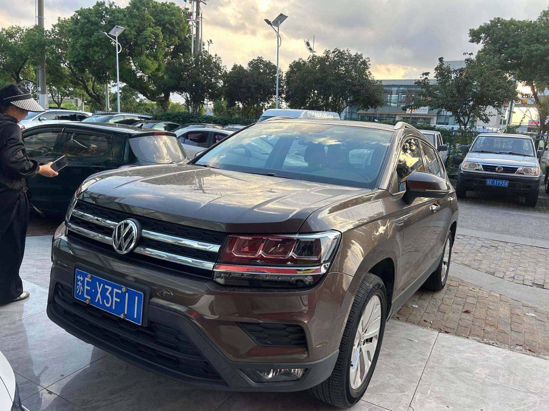 2019 2019 car image