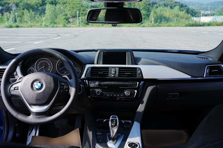 BMW 3 Series 2016 #23 BMW 3 Series 2016 car image #23