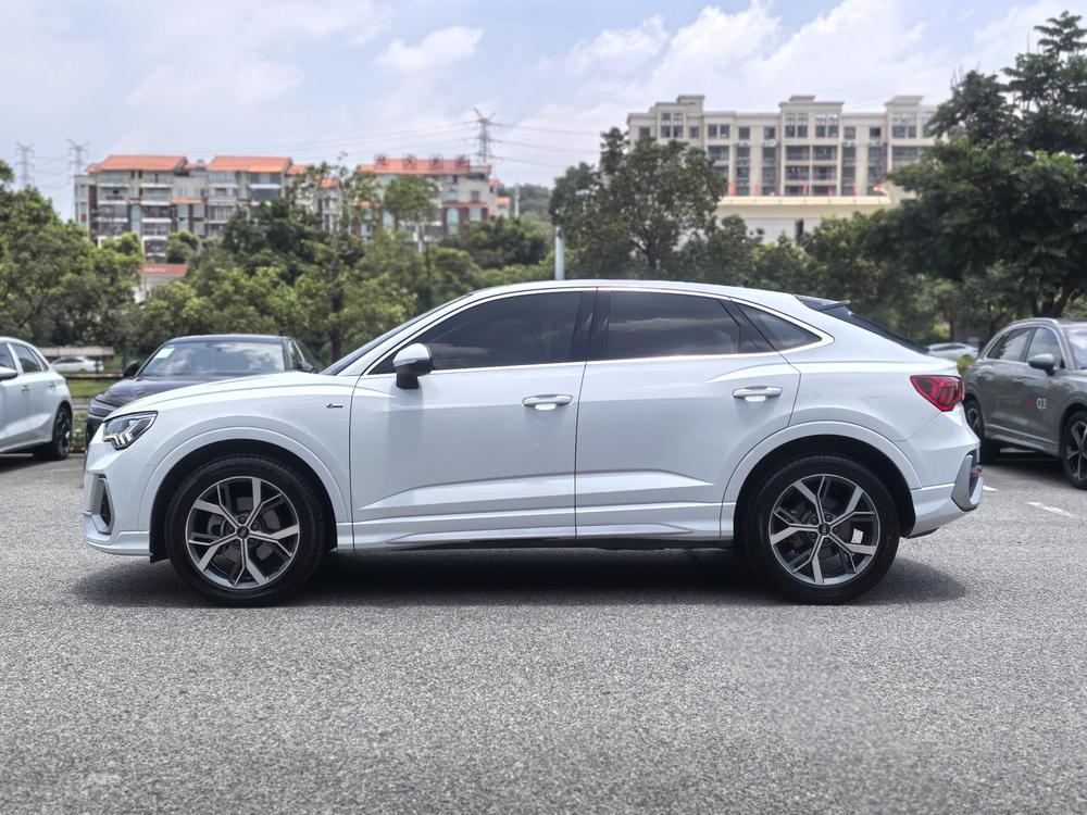 Audi Q3 Sportback 2021 car image #4