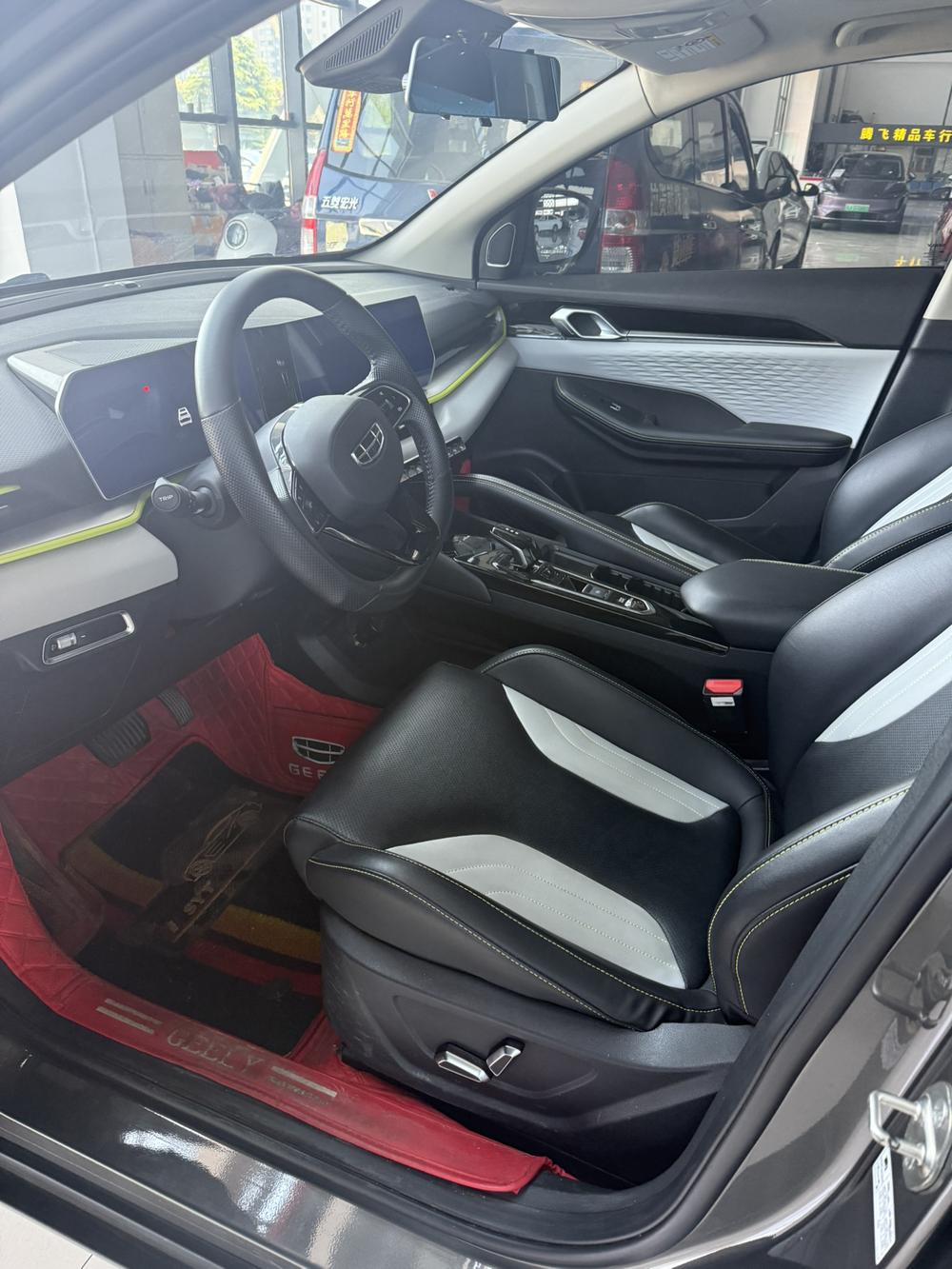 GEELY Coolray 2023 car image #7