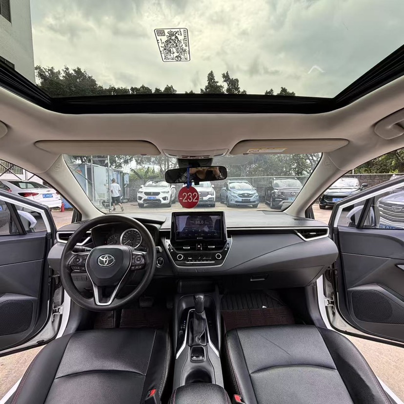 Toyota Corolla 2019 car image #6