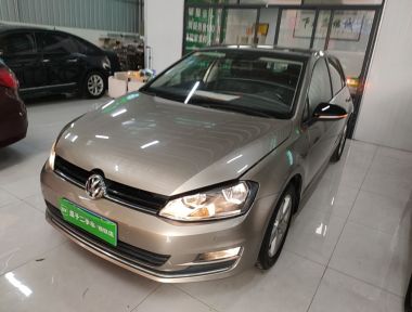 Volkswagen Golf 2017 Volkswagen Golf 2017 immagine di auto