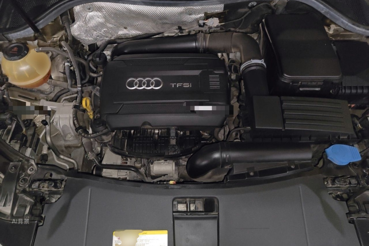 Audi Q3 2018 car image #22