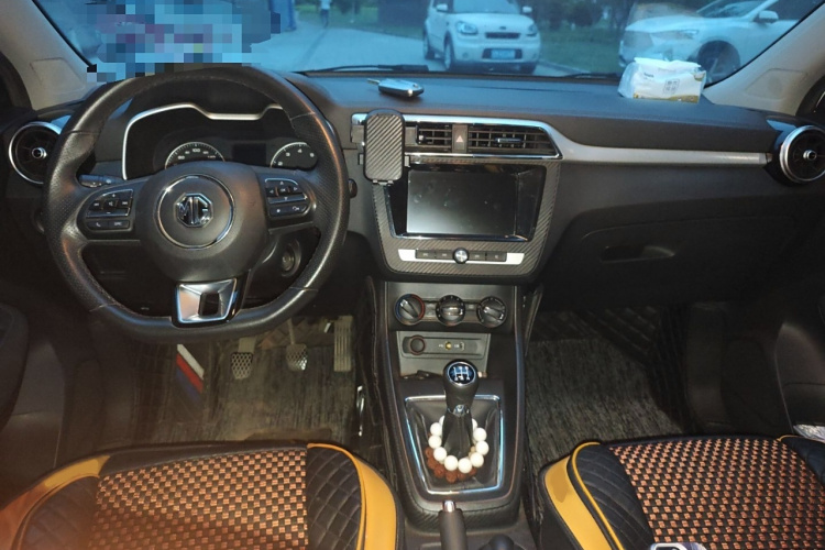 MG ZS 2018 #12 MG ZS 2018 car image #12