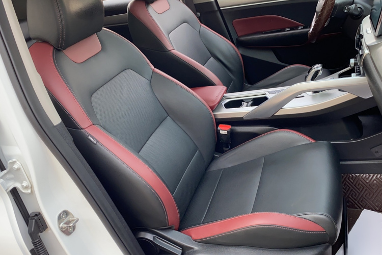 GEELY Coolray 2021 #22 GEELY Coolray 2021 car image #22