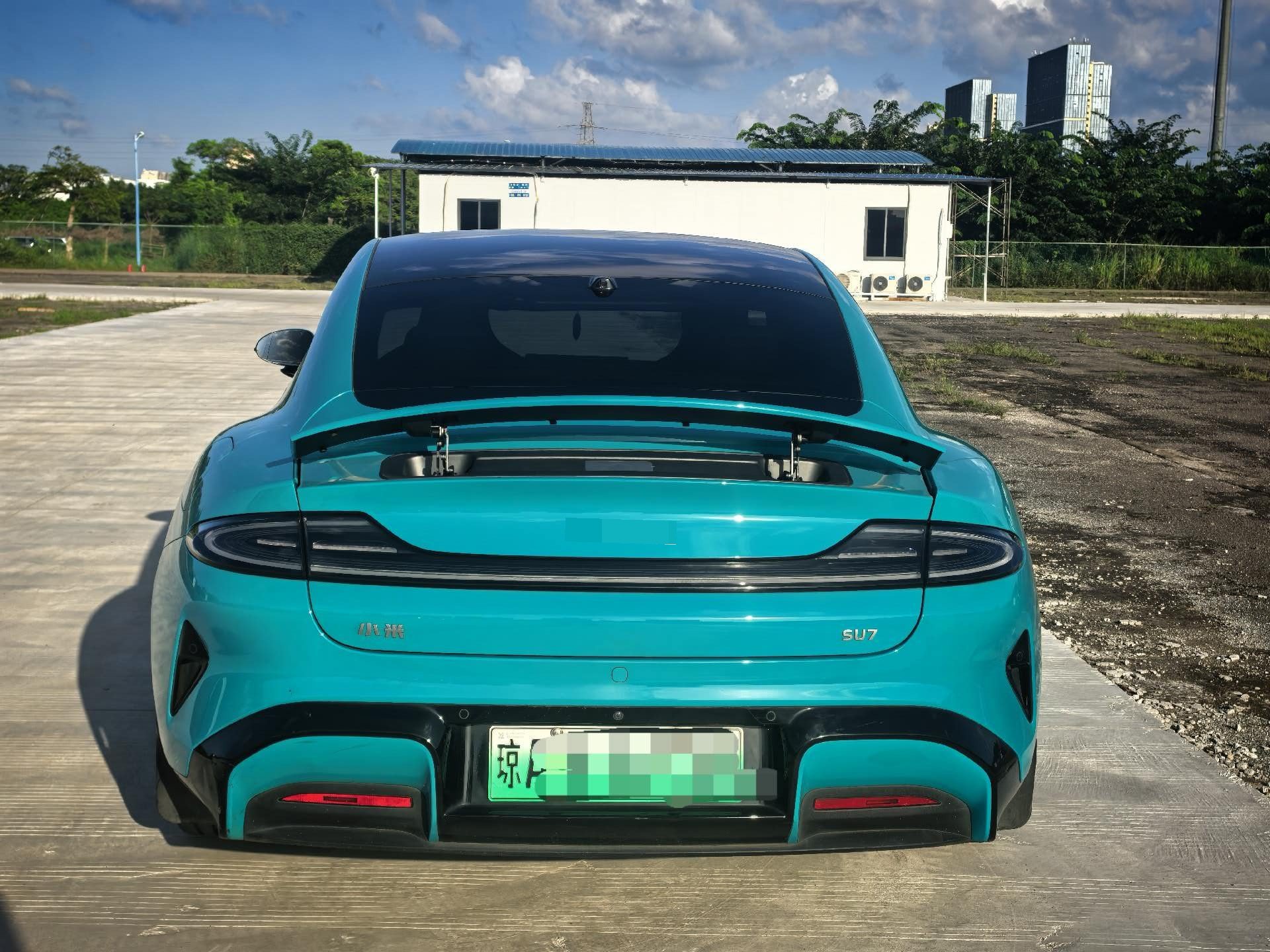 MI SU7 2025 car image #7