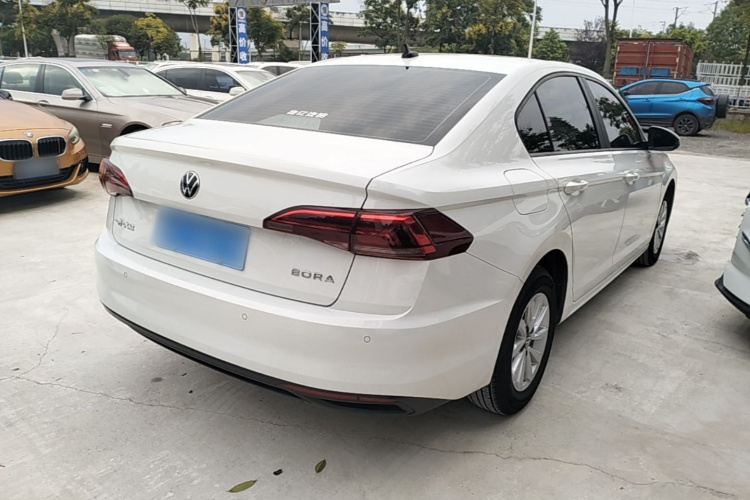 Volkswagen Bora 2023 car image #7