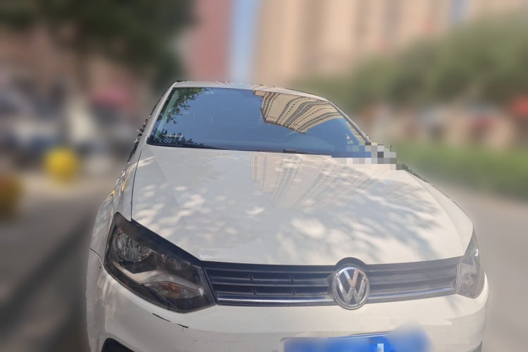 Volkswagen Polo 2017 car image #3