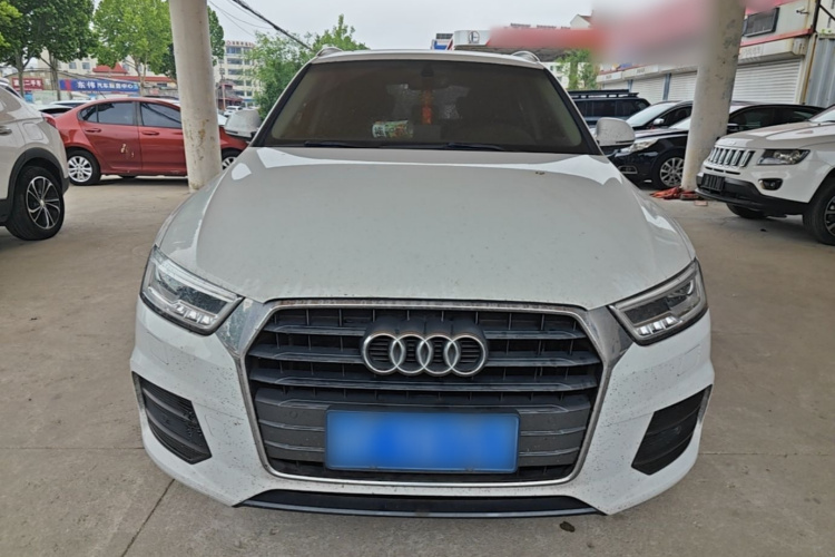 Audi Q3 2018 immagine di auto #3